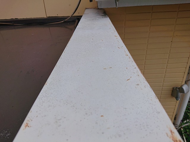雨漏り原因としても多い笠木